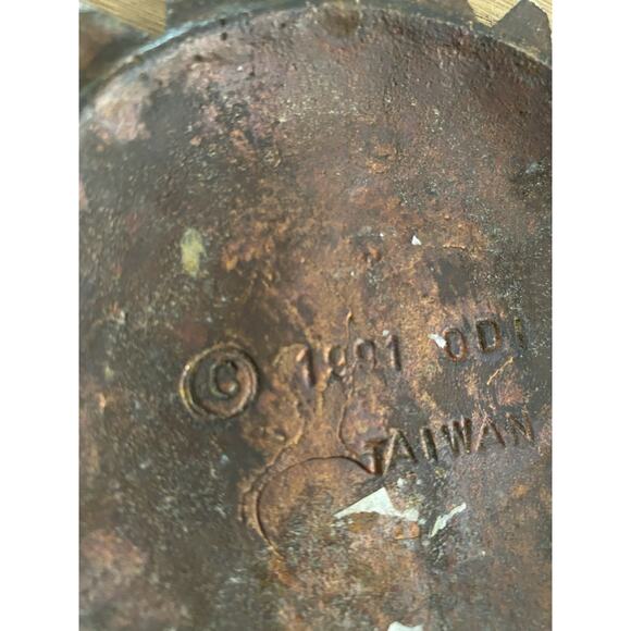 Vintage Cast Metal Sun Face 1995 Wall Mount Hooks Vintage Wall Key Hooks - Picture 4 of 6